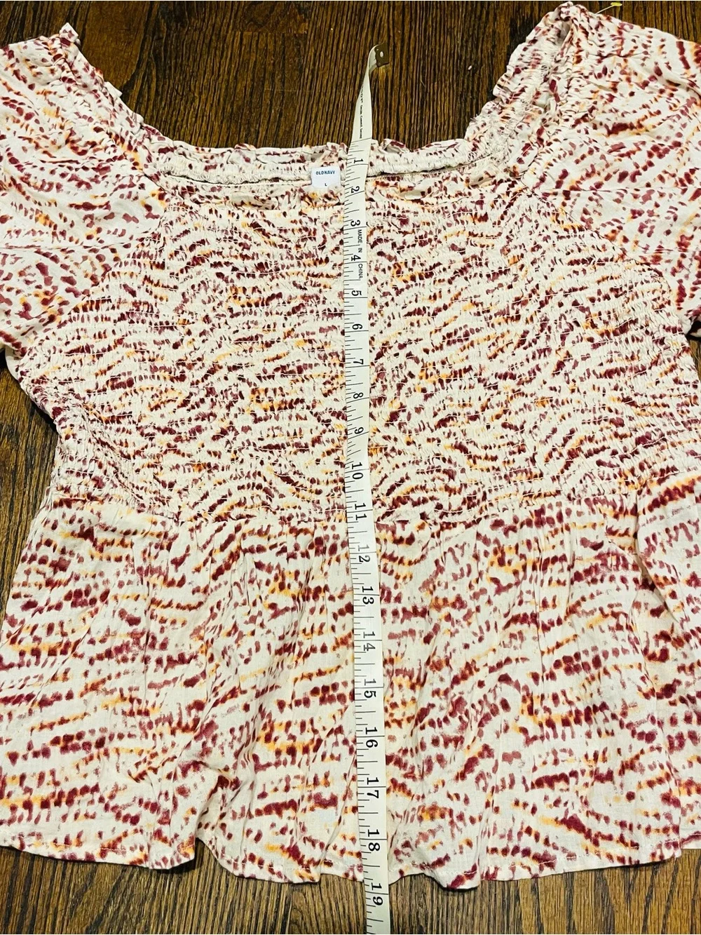 Old Navy Cream Smocked Peplum Top with Dusty Pink & Brown Speckle size L NWT